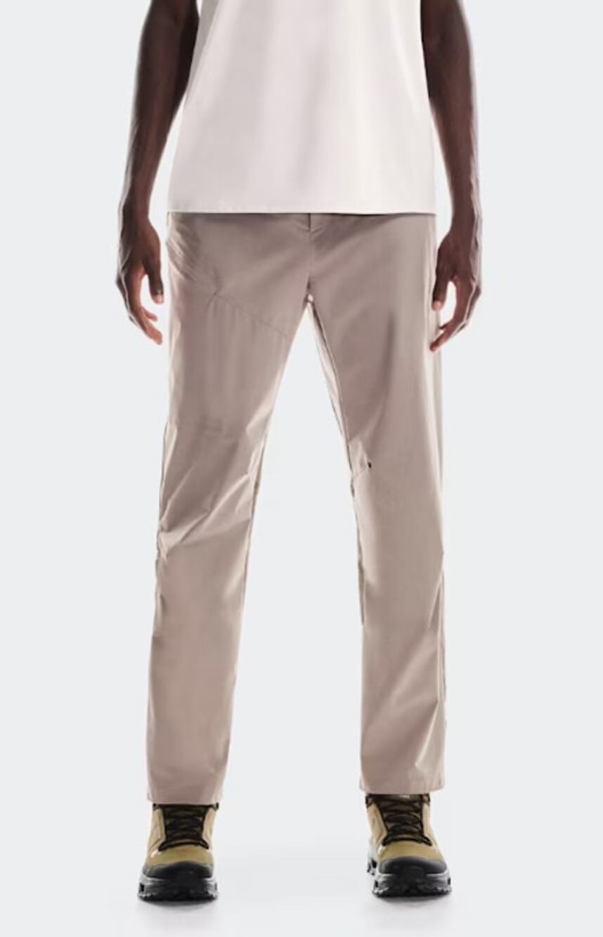New On Cloud On Running Men's Trek Pants, Color Cinder Size Large